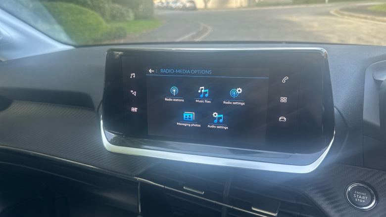 Peugeot 208 1.2 PureTech 100 Allure Premium + 5dr Petrol Hatchback